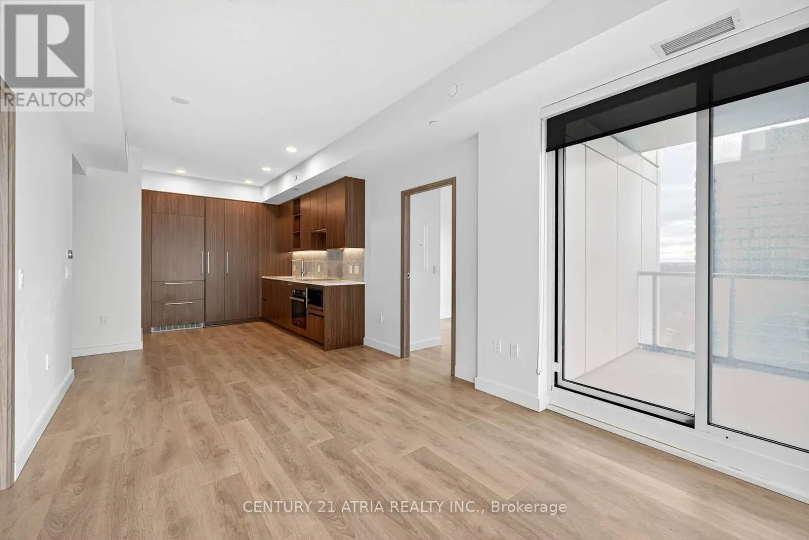 2312 - 95 MCMAHON DRIVE