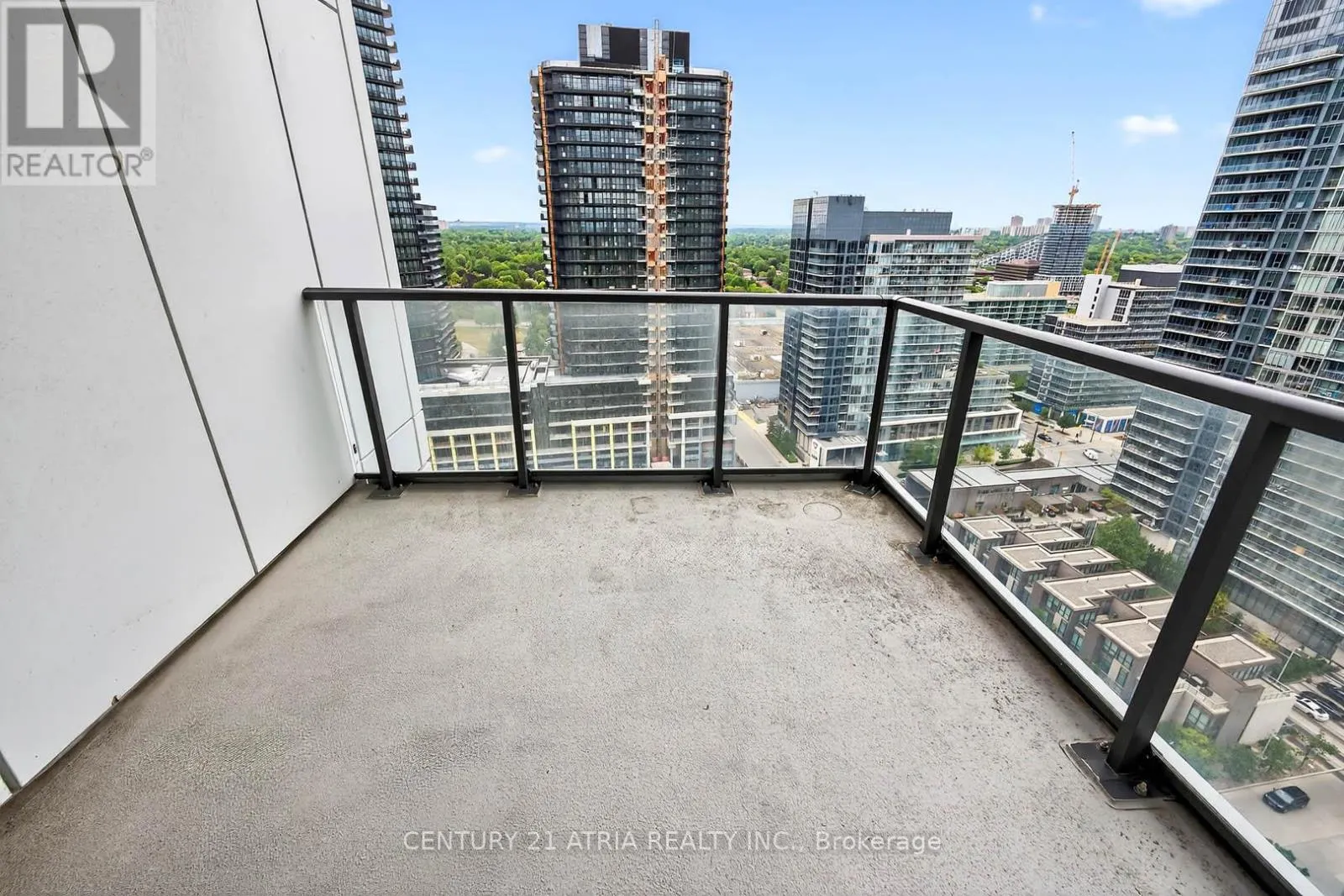 2312 - 95 MCMAHON DRIVE