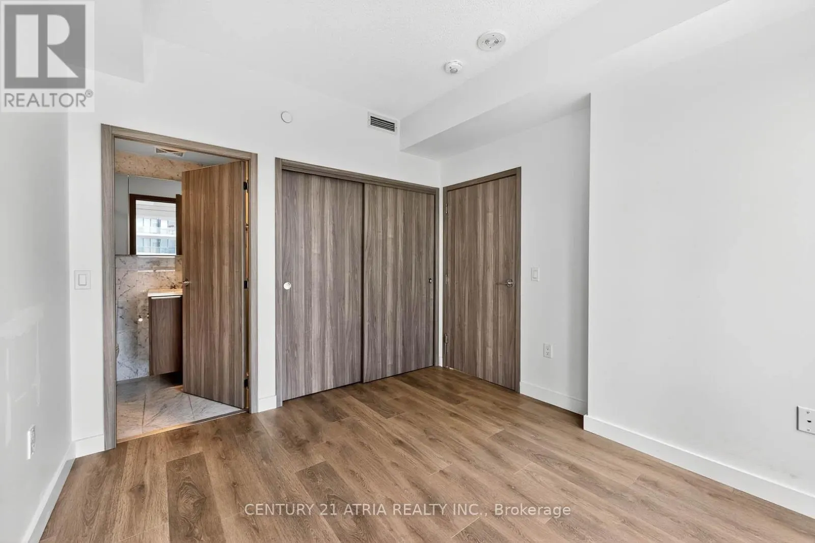 2312 - 95 MCMAHON DRIVE
