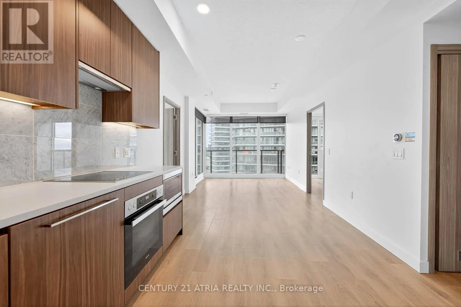 2312 - 95 MCMAHON DRIVE