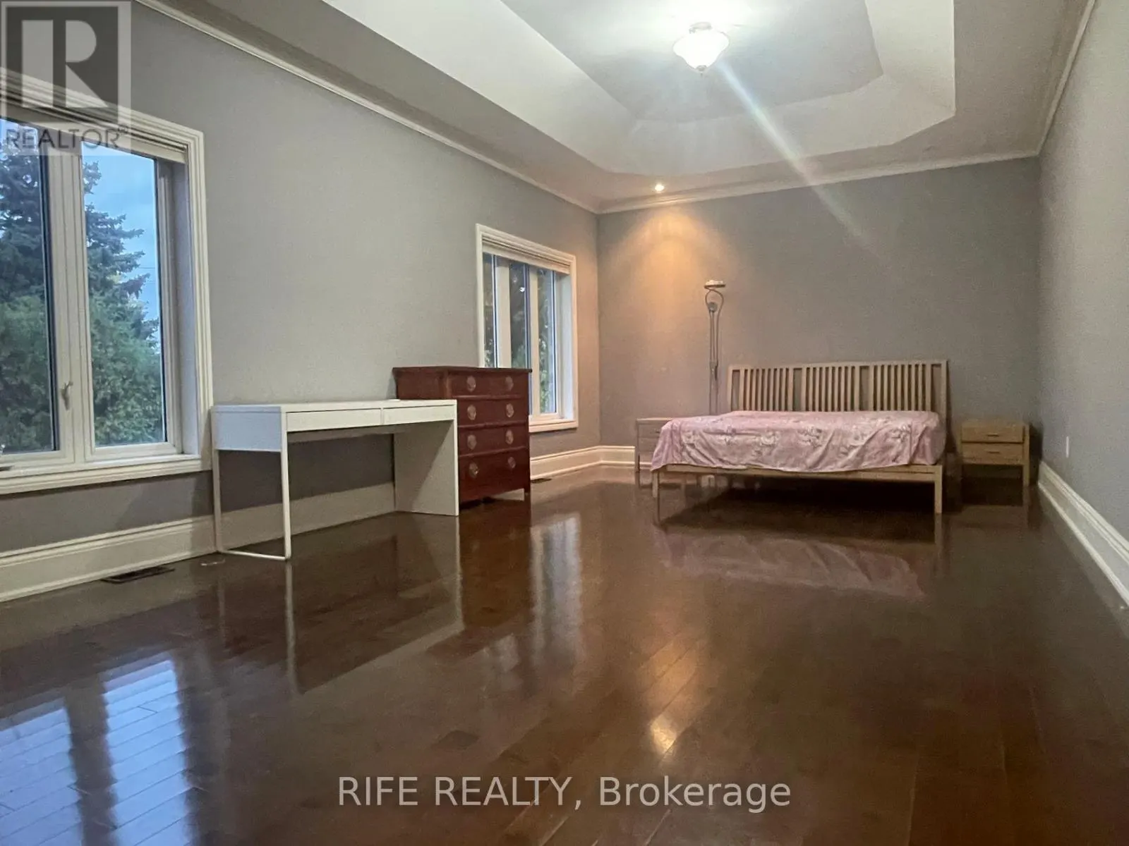48 TRANSWELL AVENUE