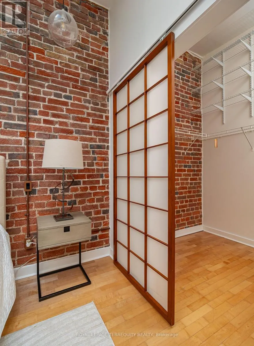 409 - 81 FRONT STREET E