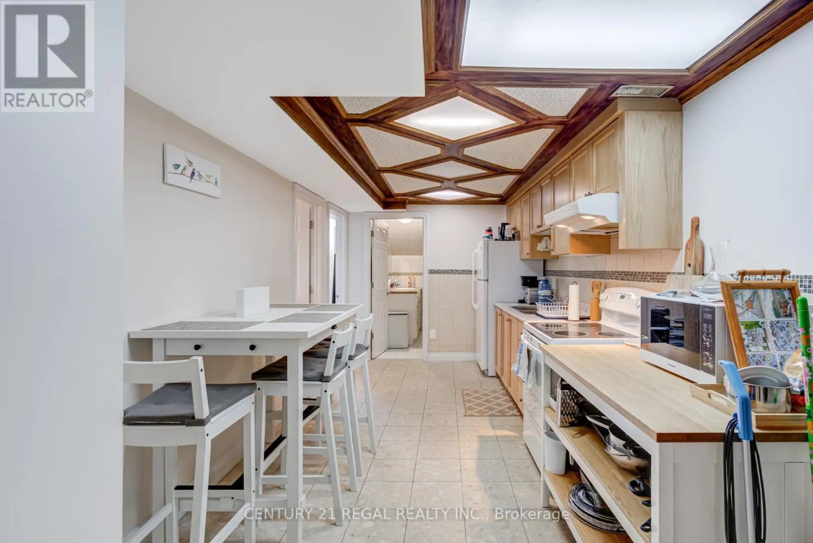 52 RANEE AVENUE