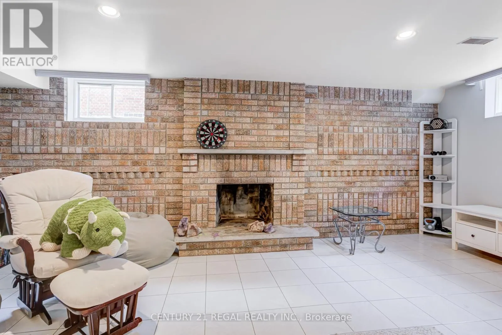 52 RANEE AVENUE