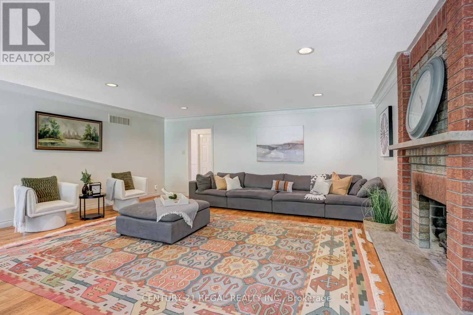 52 RANEE AVENUE