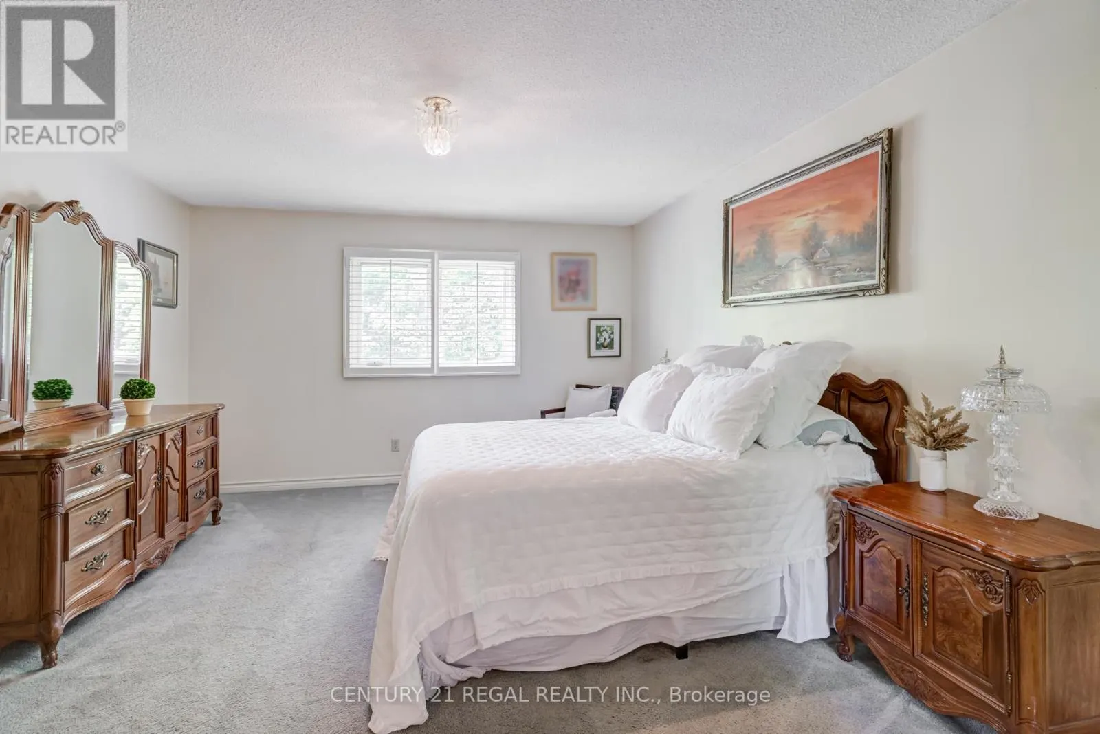 52 RANEE AVENUE