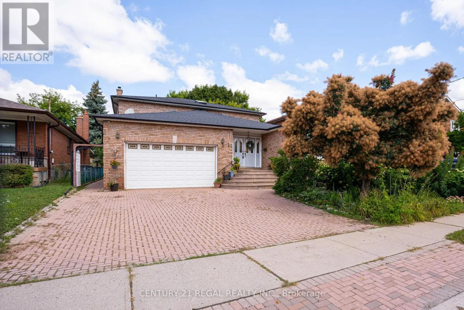 52 RANEE AVENUE