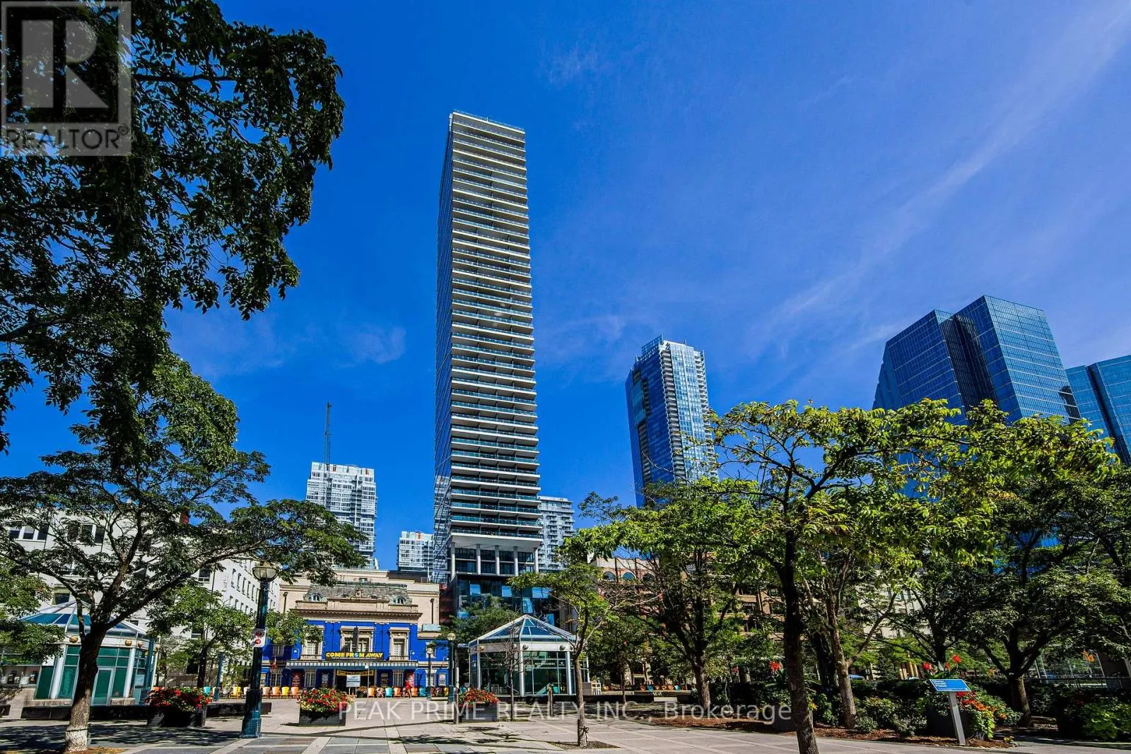 501 - 224 KING STREET W