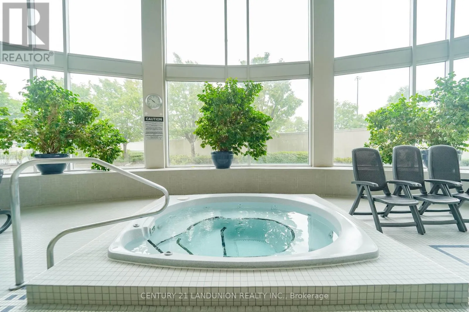 GV109 - 38 KENASTON GARDENS