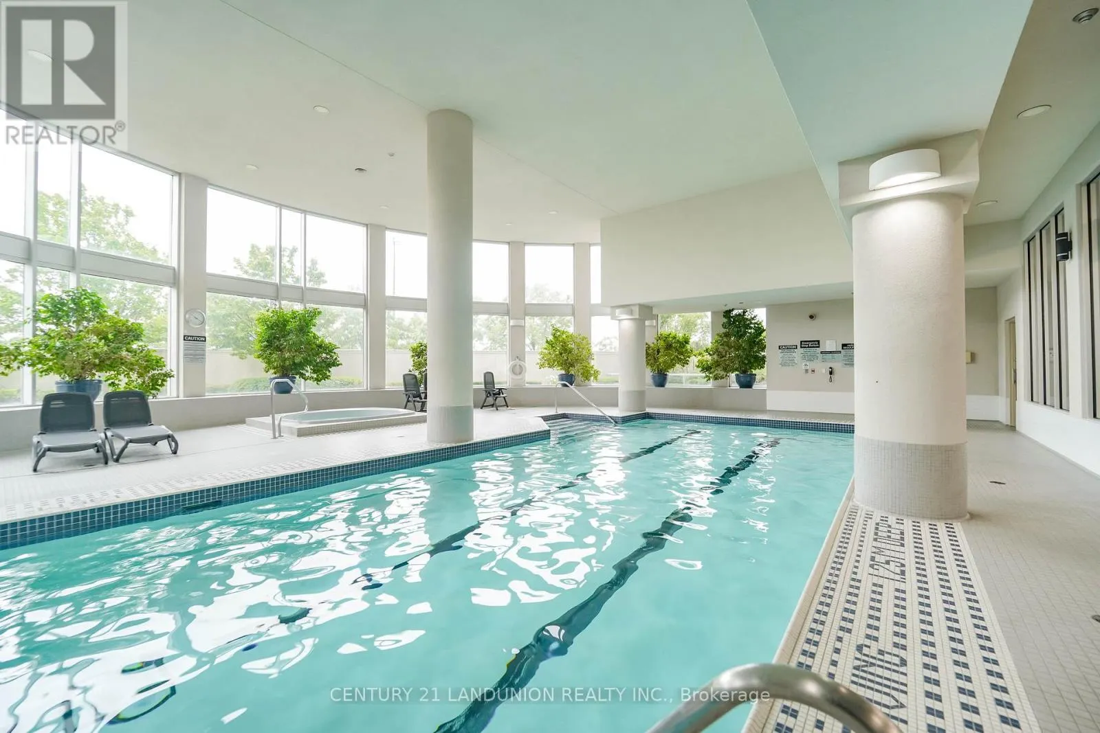 GV109 - 38 KENASTON GARDENS