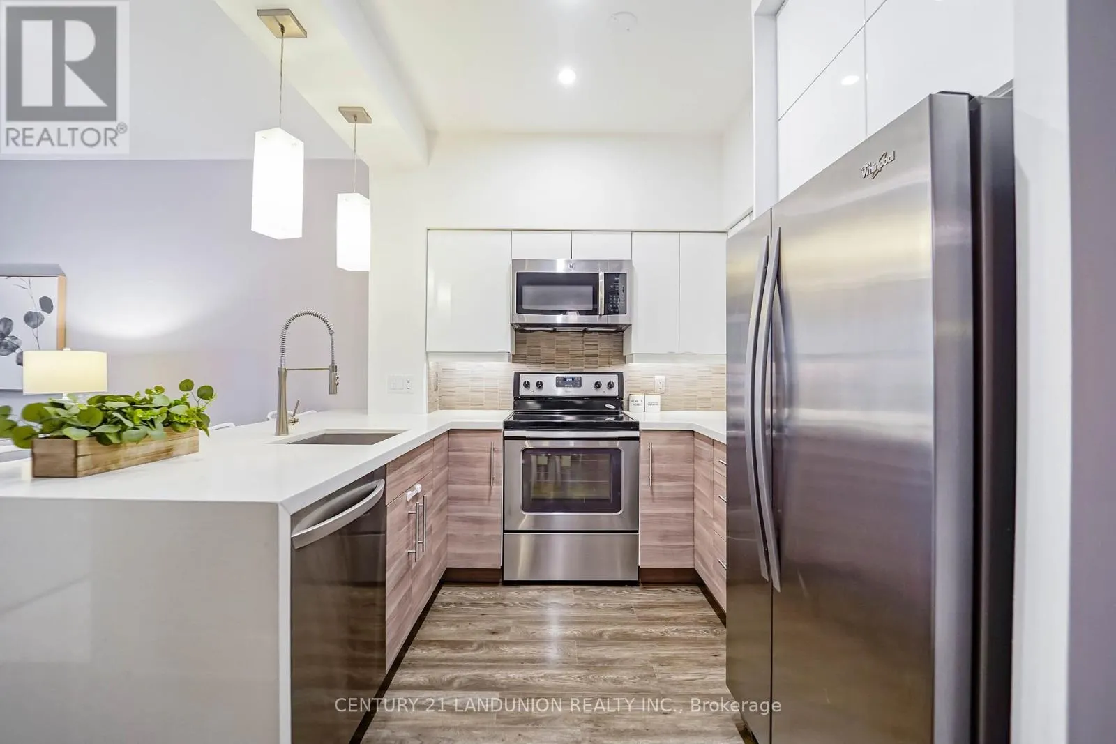 GV109 - 38 KENASTON GARDENS