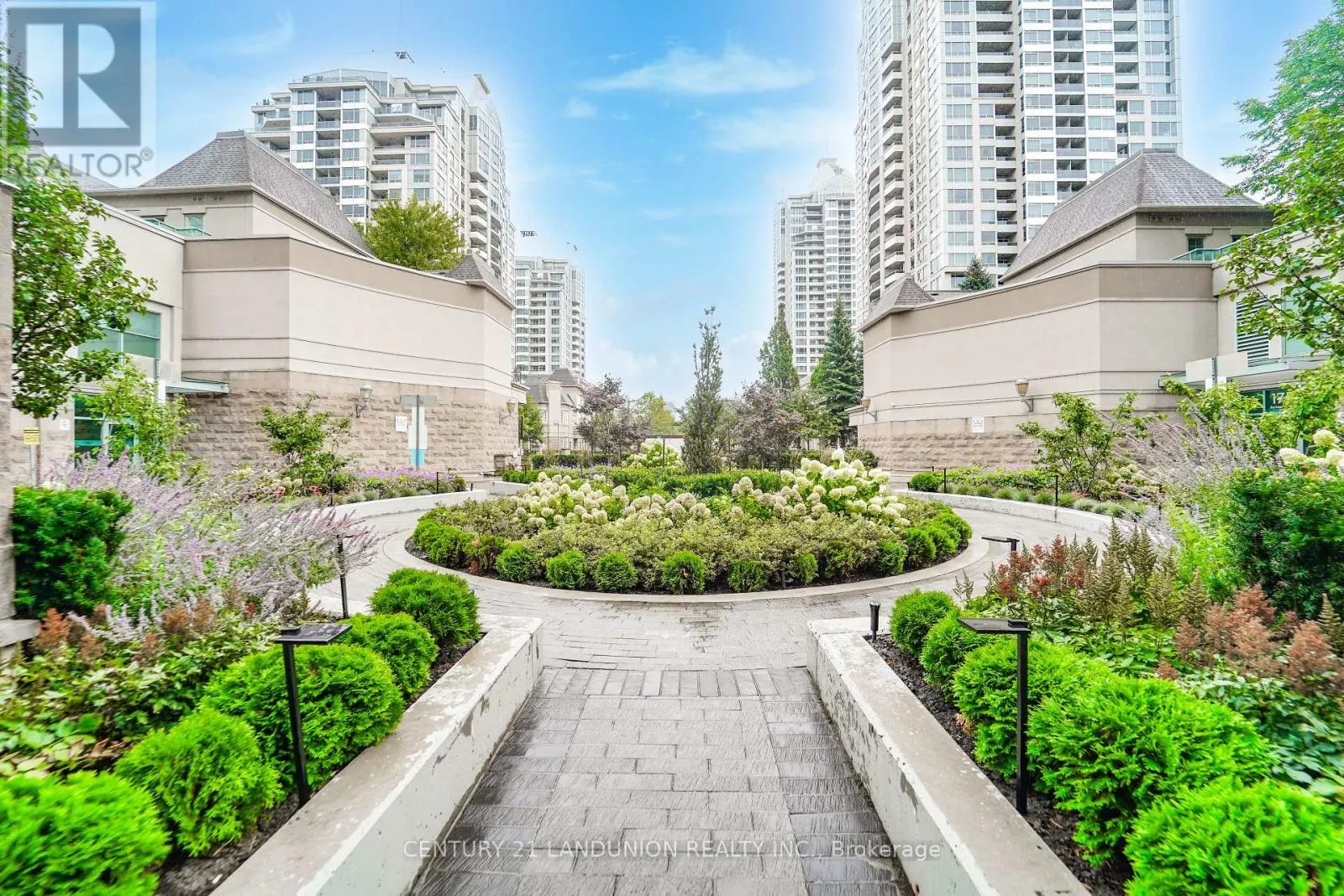 GV109 - 38 KENASTON GARDENS