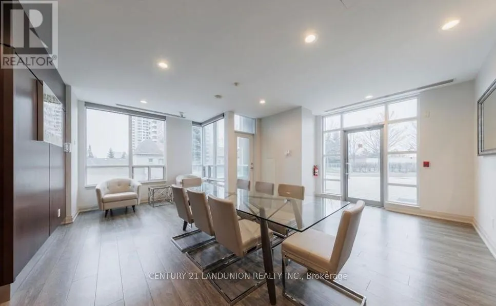 GV109 - 38 KENASTON GARDENS
