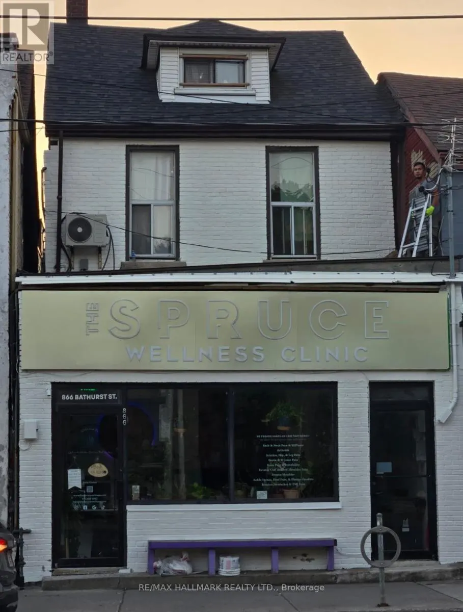 MAIN - 866 BATHURST STREET