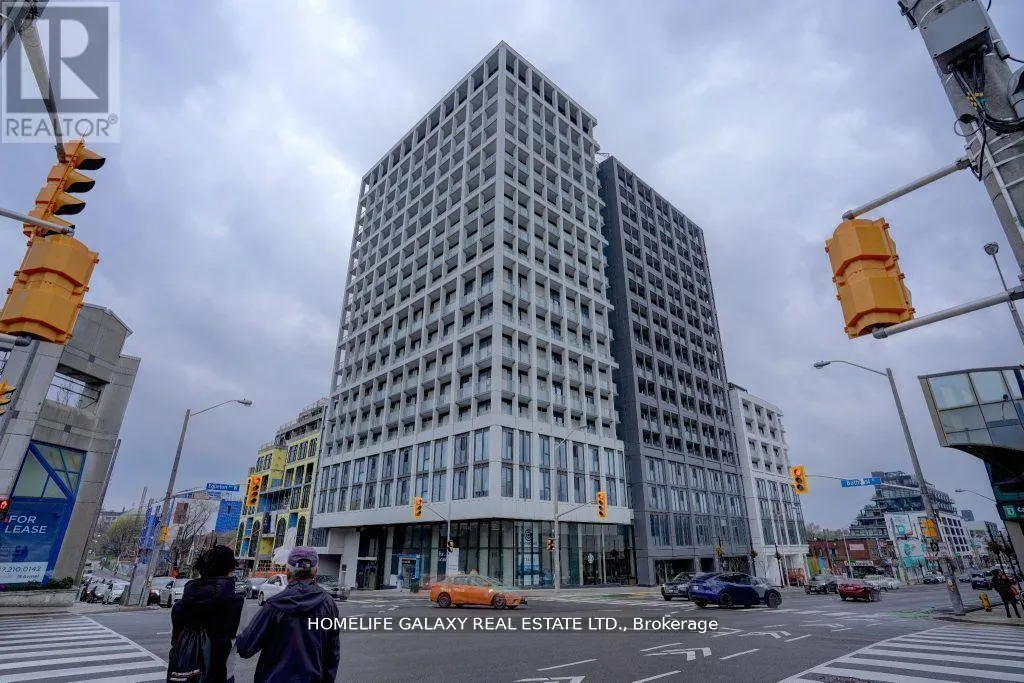 307 - 2020 BATHURST STREET