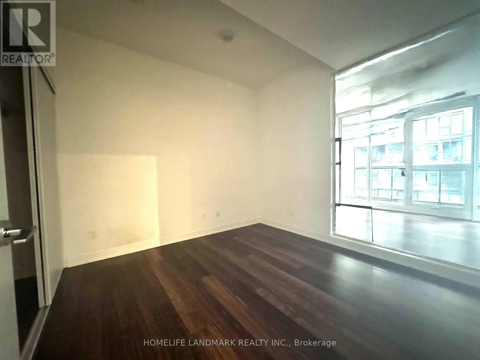608 - 90 QUEENS WHARF ROAD