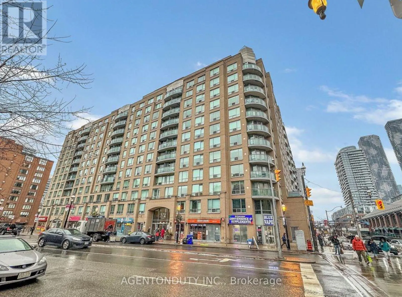 1135 - 109 FRONT STREET E