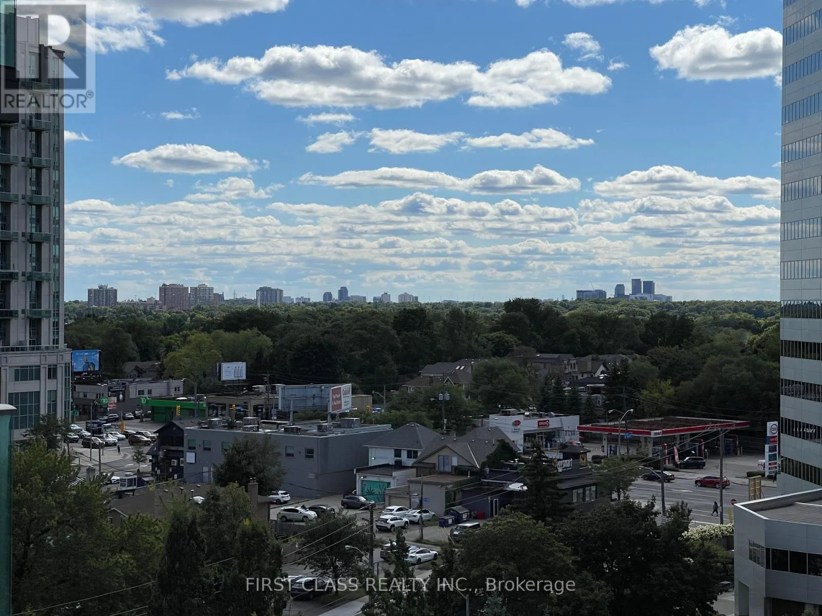 1201 - 35 BALES AVENUE