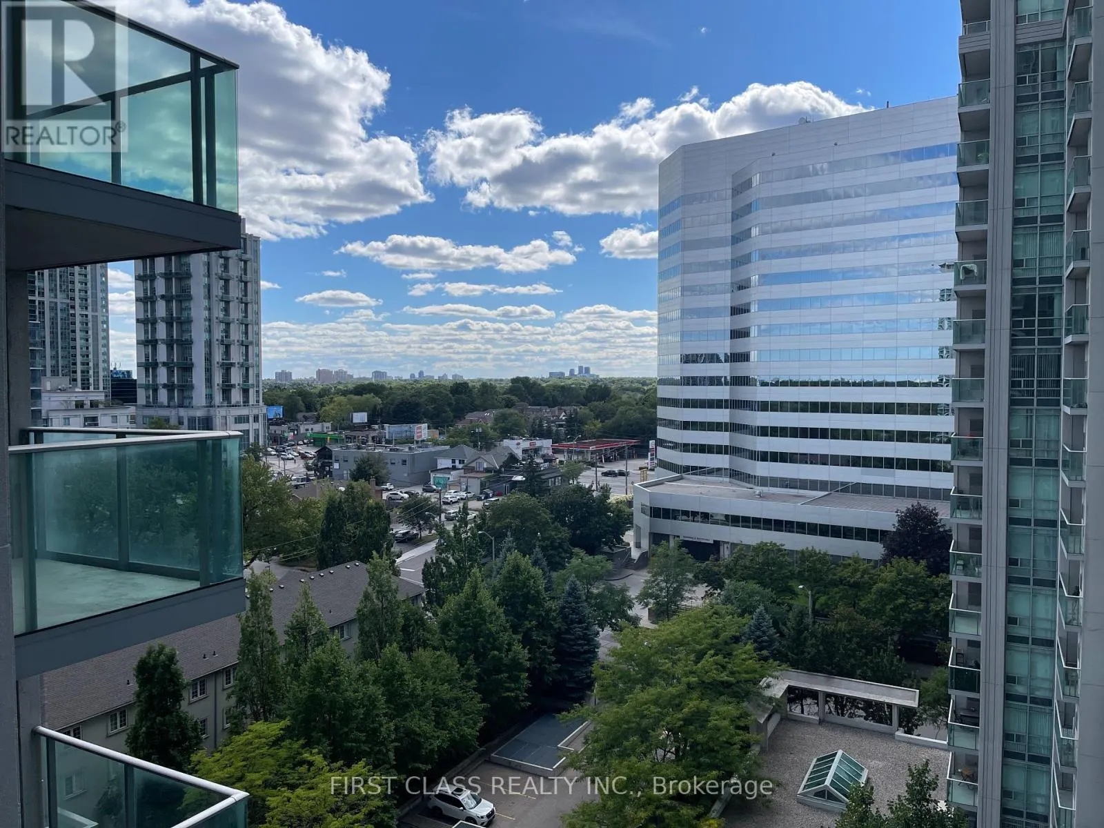 1201 - 35 BALES AVENUE