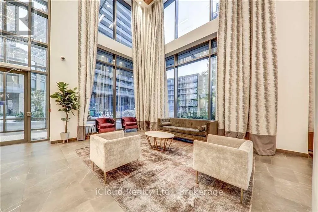 510 - 56 FOREST MANOR ROAD