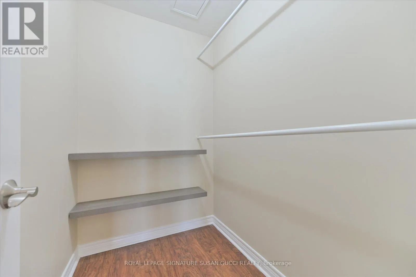 616 - 1 LEASIDE PARK DRIVE