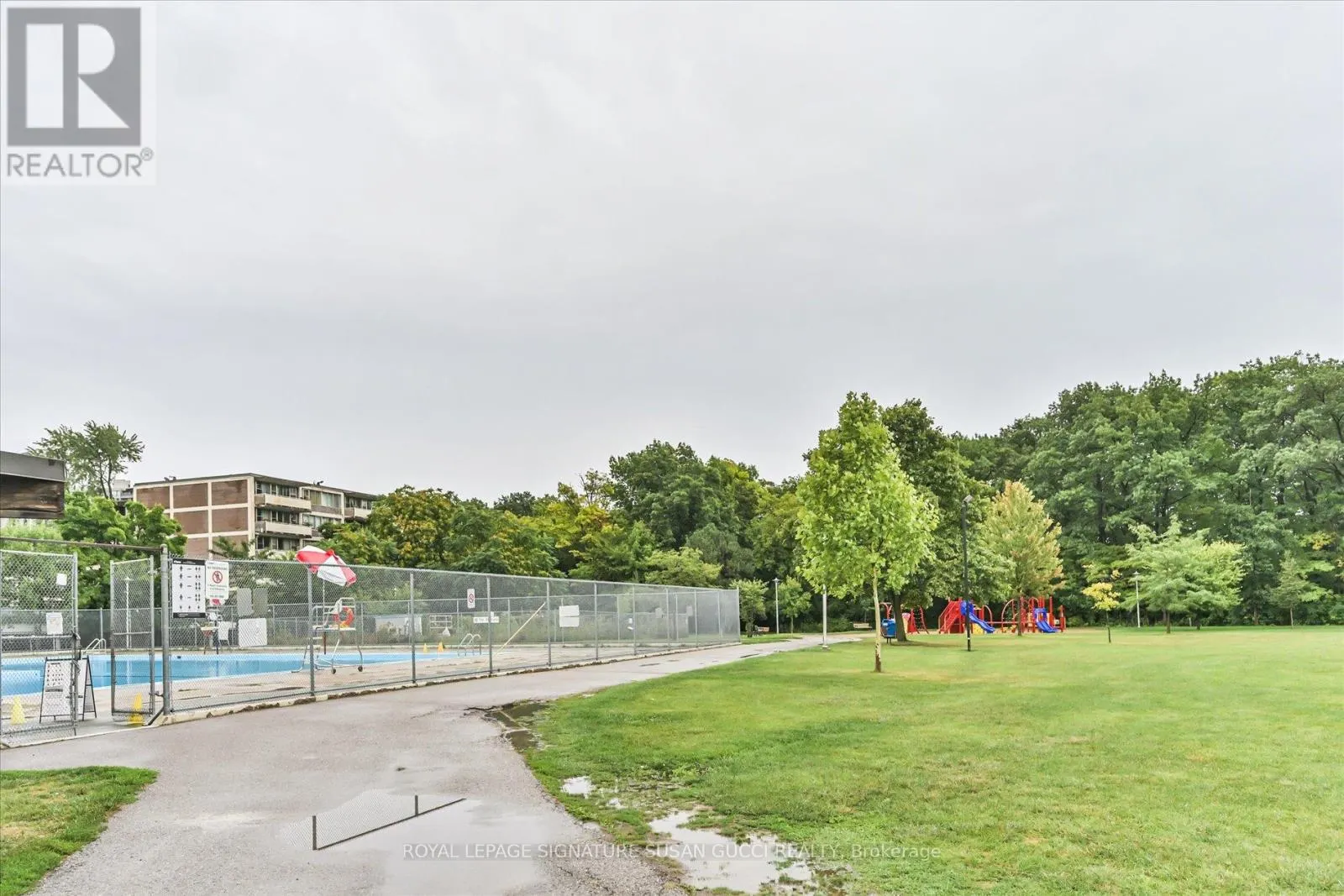 616 - 1 LEASIDE PARK DRIVE