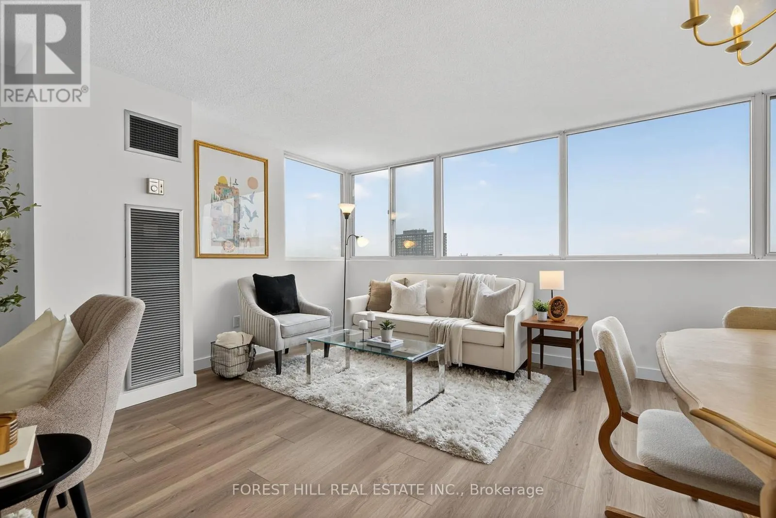 1802 - 80 ANTIBES DRIVE