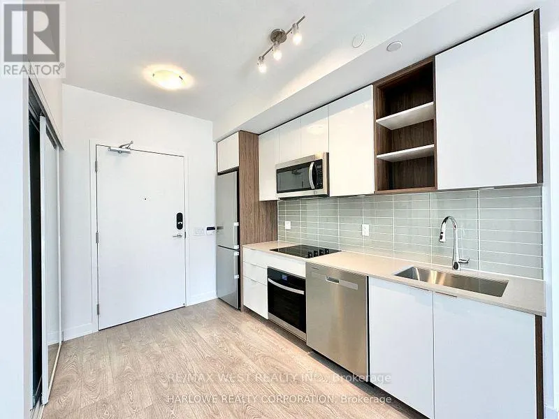 616 - 543 RICHMOND STREET W