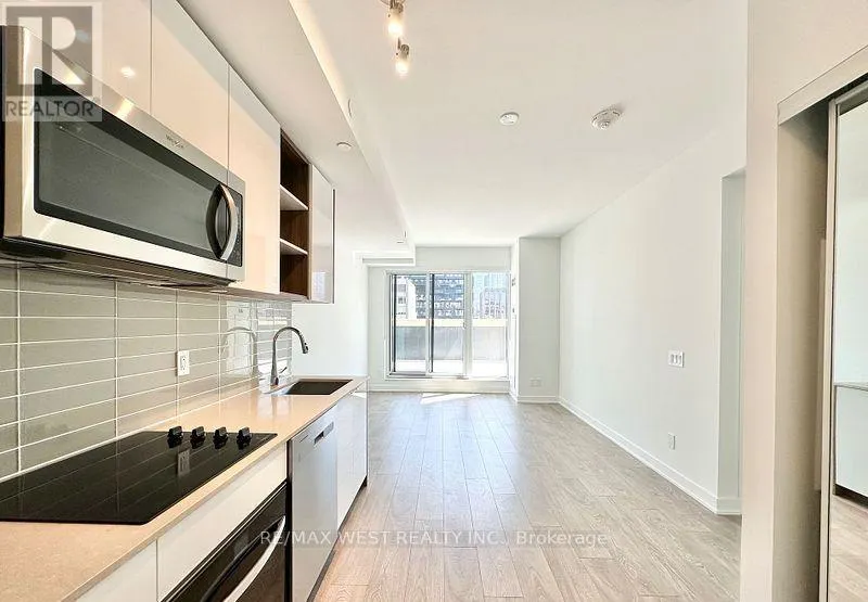 616 - 543 RICHMOND STREET W