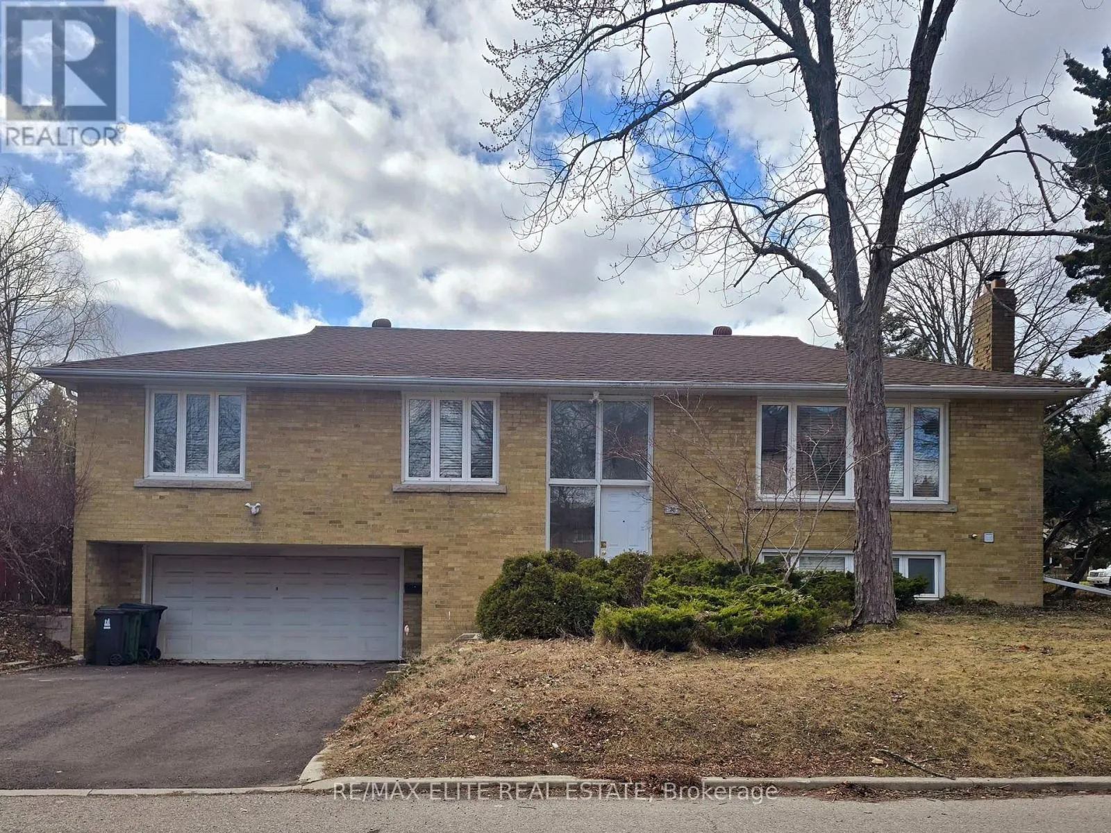 UPPER - 38 AMBROSE ROAD