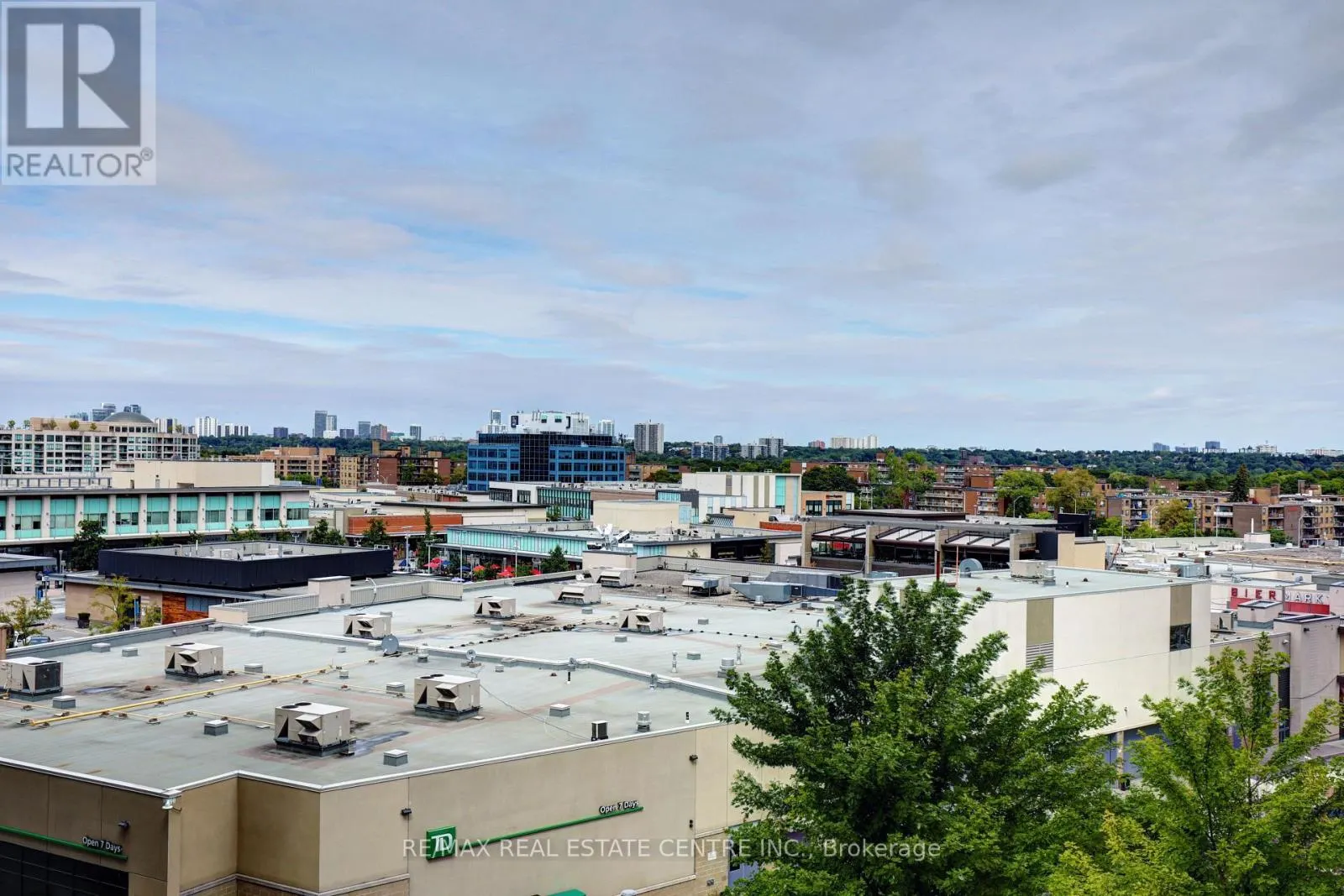 513 - 75 THE DONWAY W