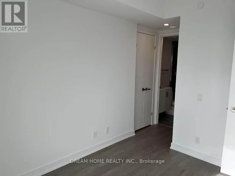 88 QUEEN STREET E