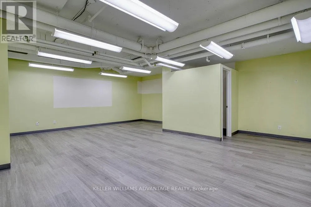 BASEMENT - 302 SPADINA AVENUE