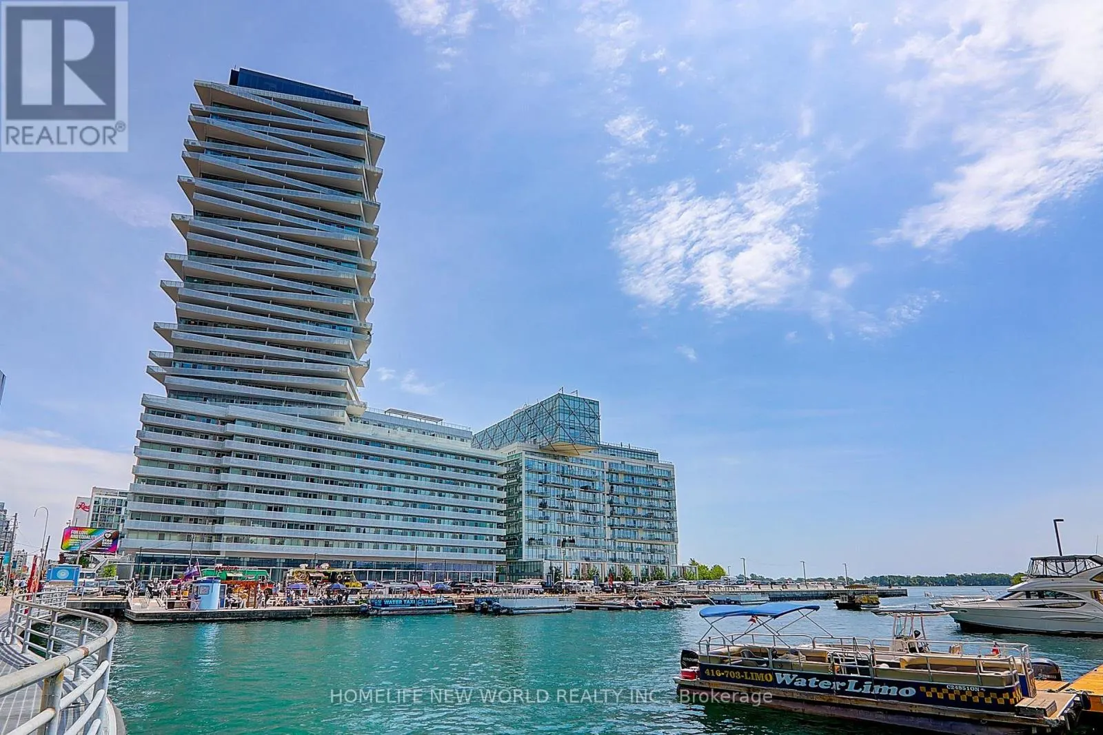 2707 - 15 QUEENS QUAY E