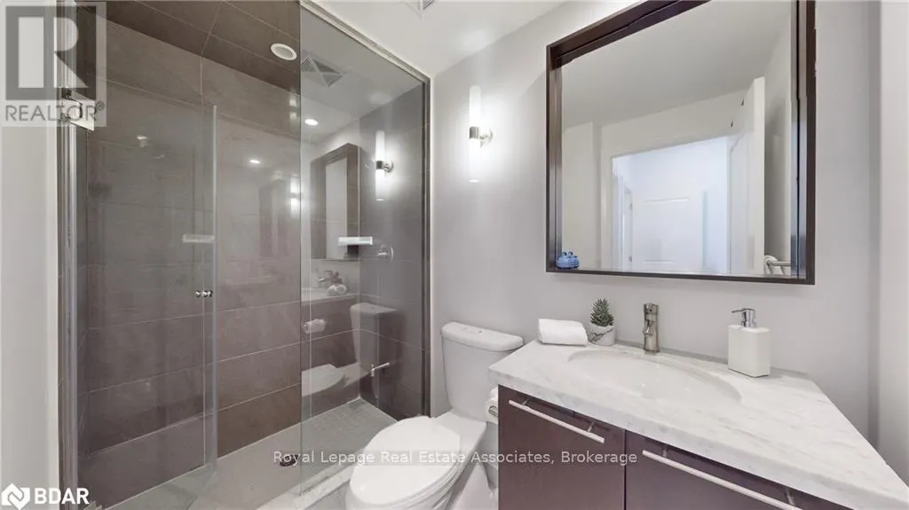 GPH17 - 100 HARRISON GARDEN BOULEVARD
