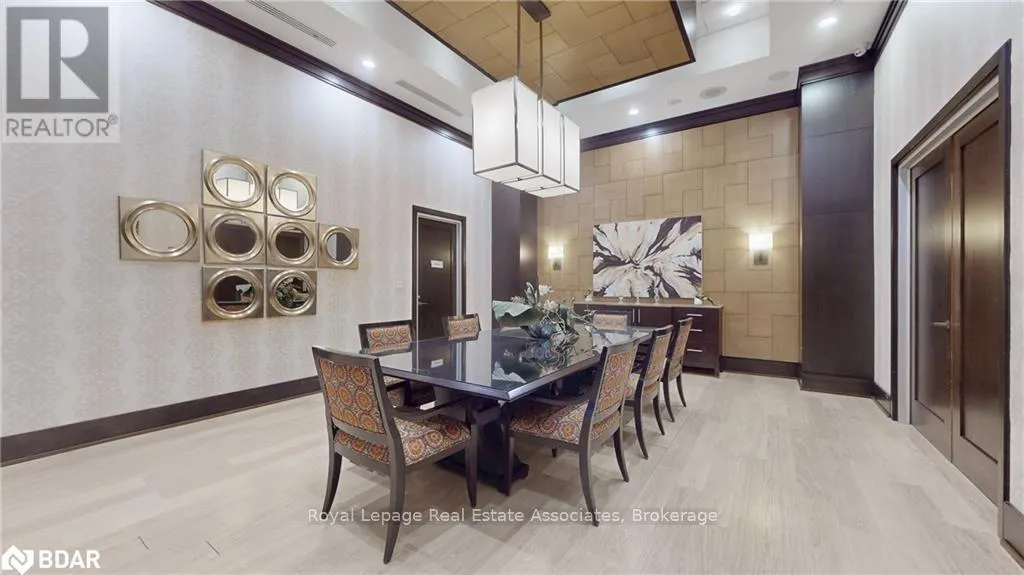 GPH17 - 100 HARRISON GARDEN BOULEVARD