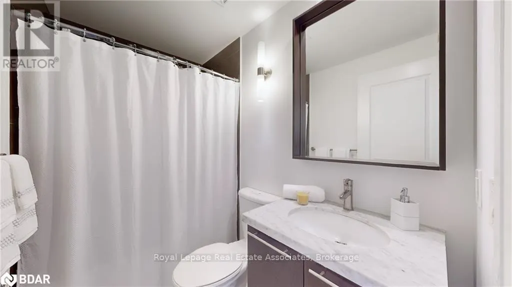 GPH17 - 100 HARRISON GARDEN BOULEVARD