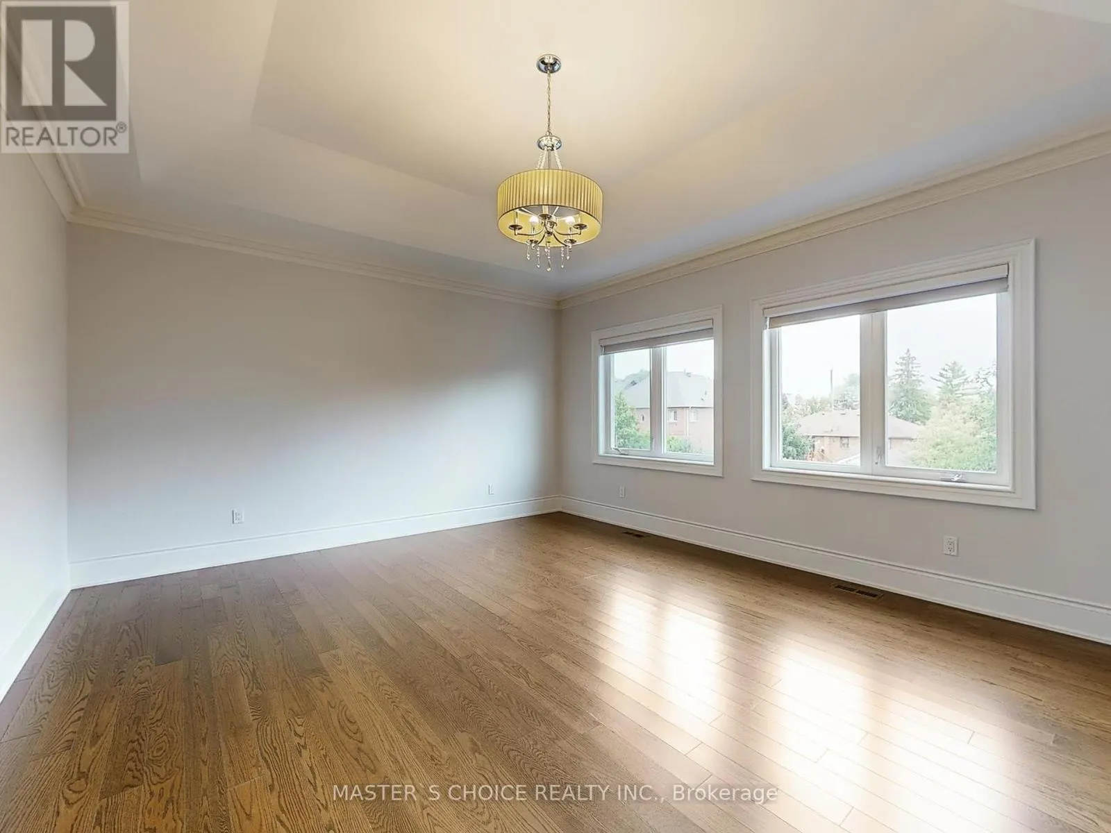 6 TERRACE AVENUE