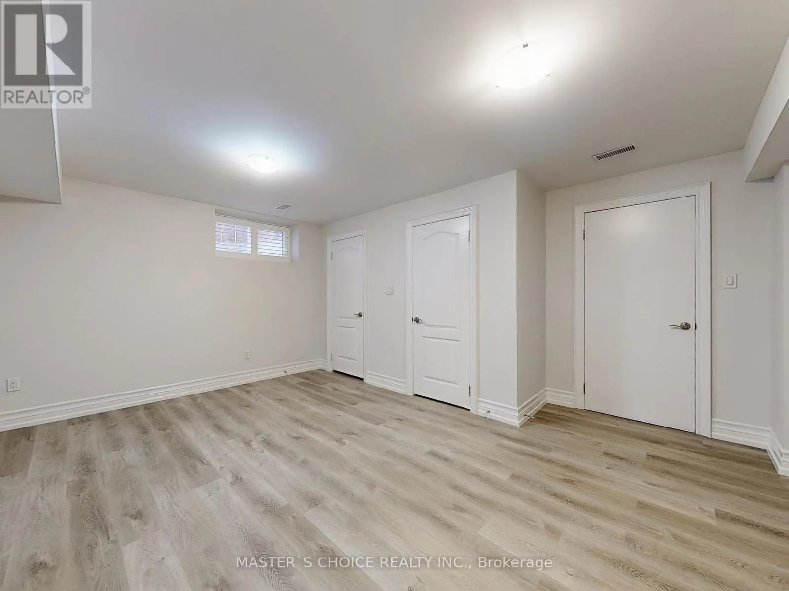 6 TERRACE AVENUE