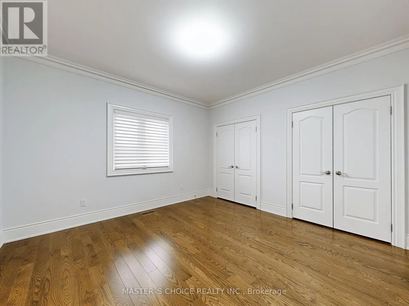 6 TERRACE AVENUE