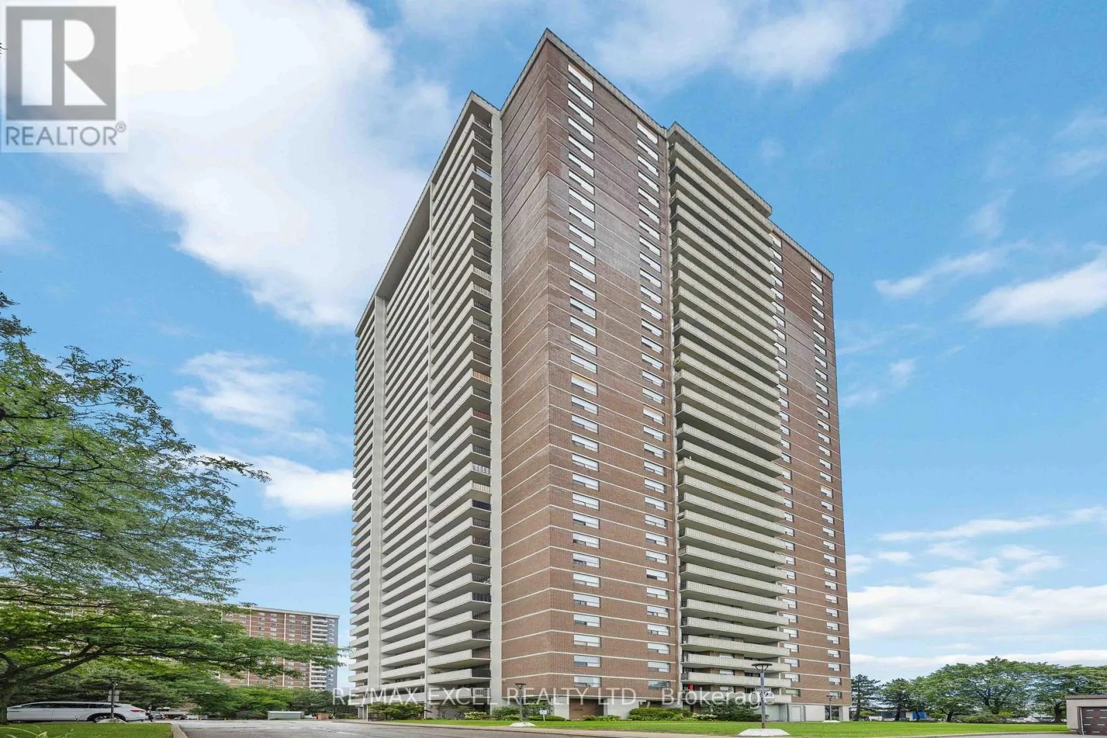 801 - 10 TANGREEN COURT