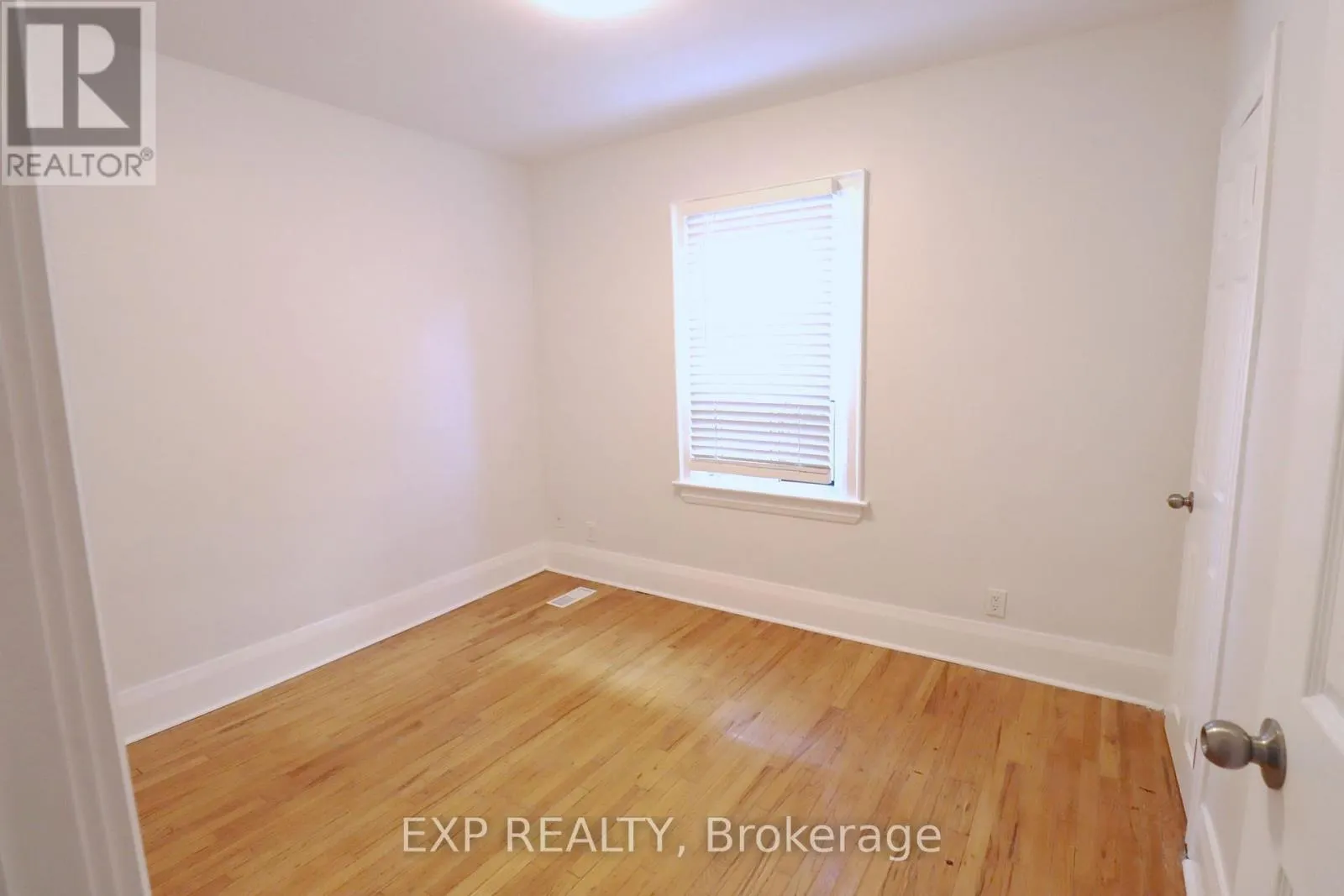 342 EGLINTON AVENUE E