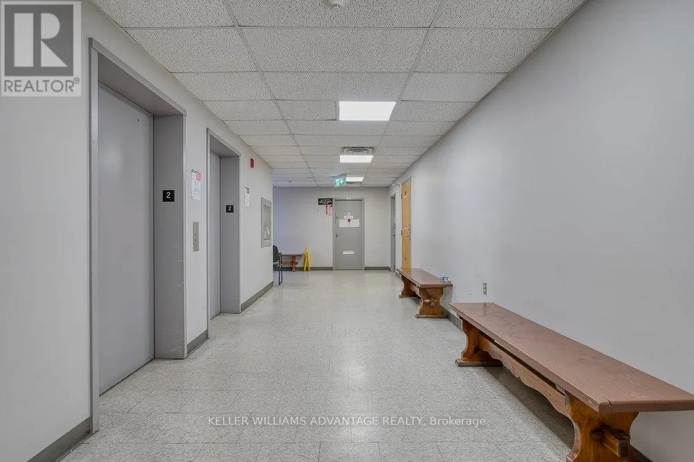 203B - 302 SPADINA AVENUE