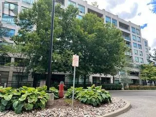 512 - 205 THE DONWAY W