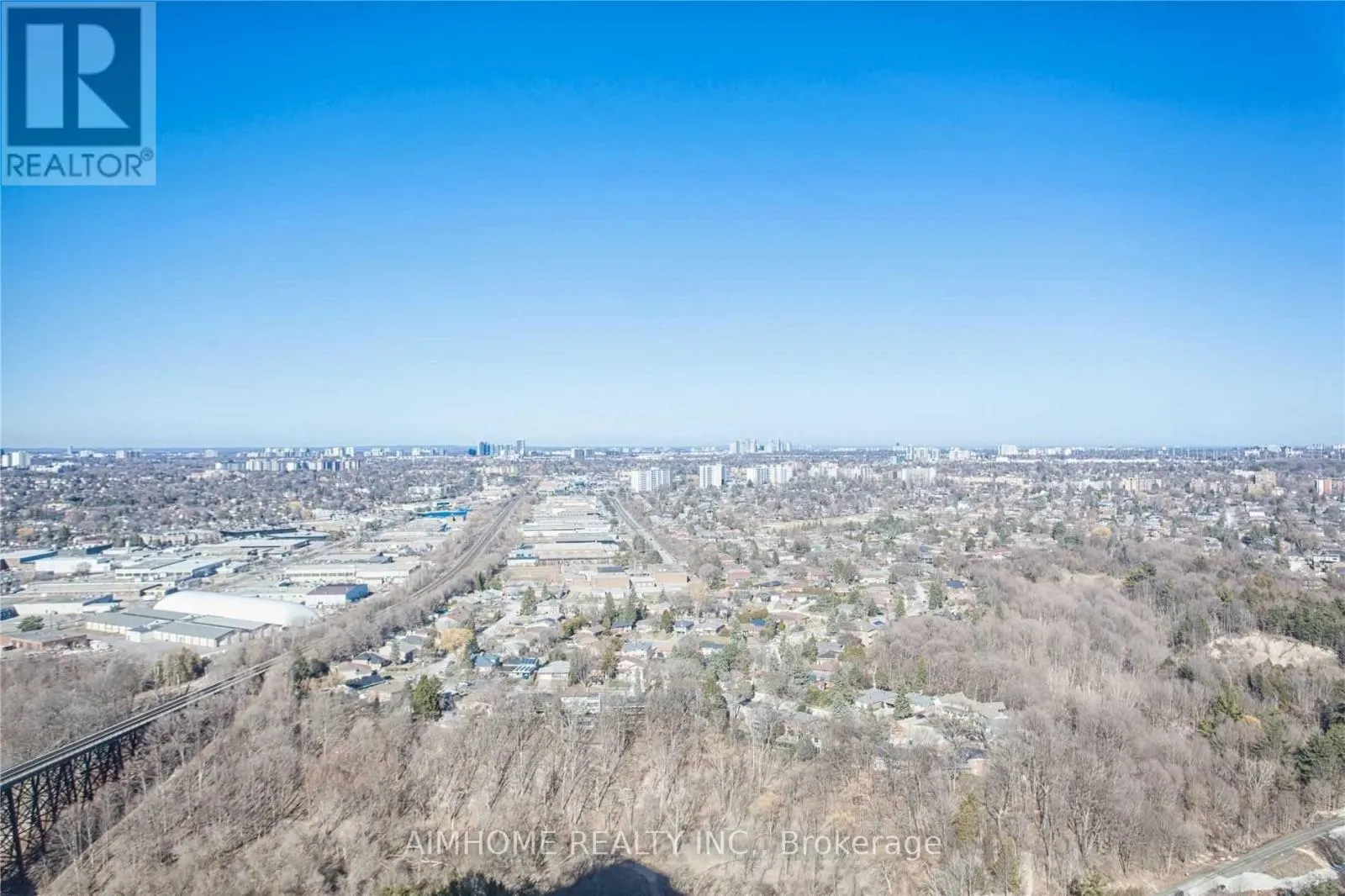 3711 - 5 CONCORDE PLACE