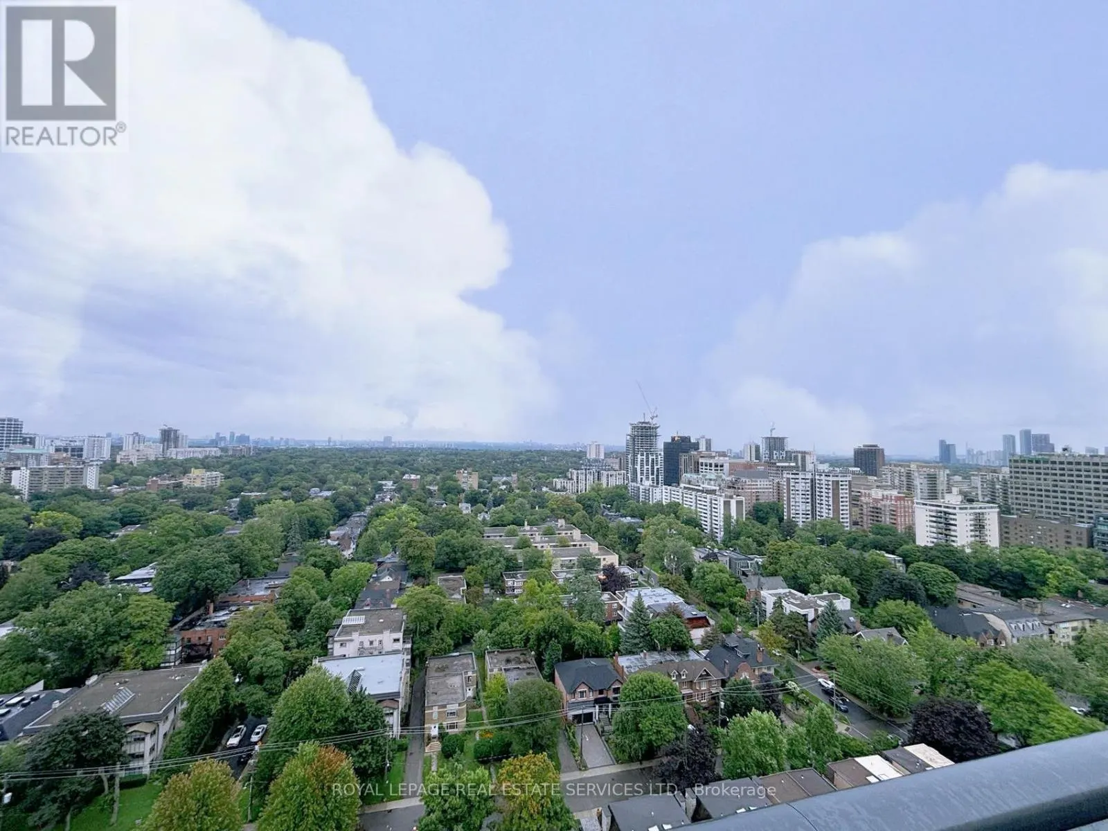 601 - 609 AVENUE ROAD