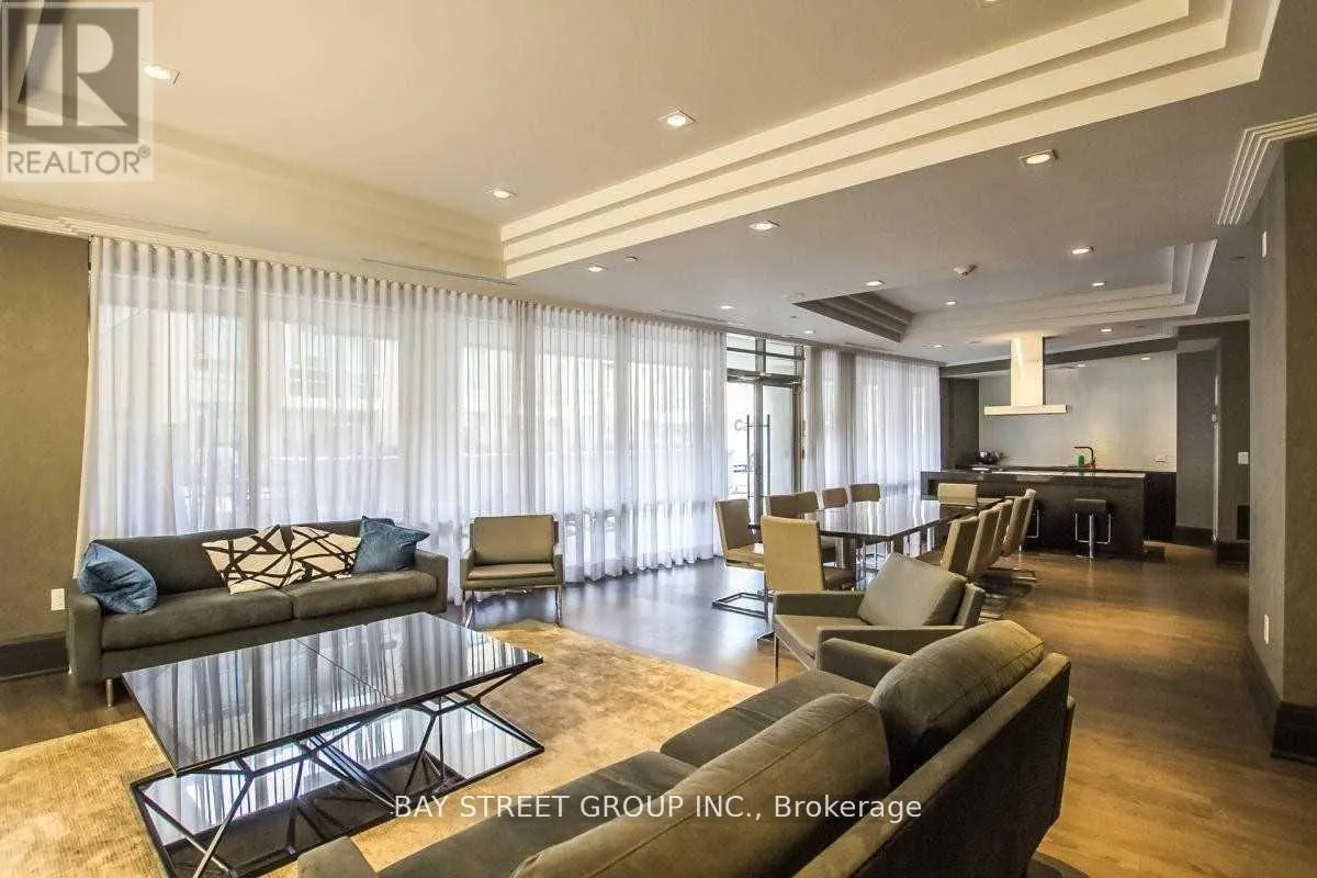 911(SECOND BEDROOM) - 60 BERWICK AVENUE