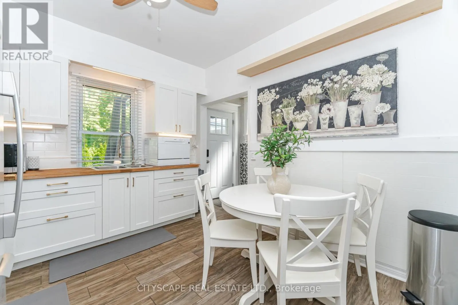 MAIN/LOWER - 791 DUFFERIN STREET