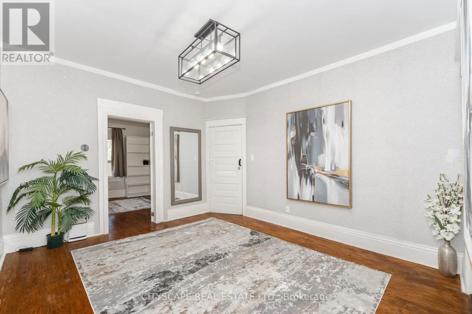 MAIN/LOWER - 791 DUFFERIN STREET