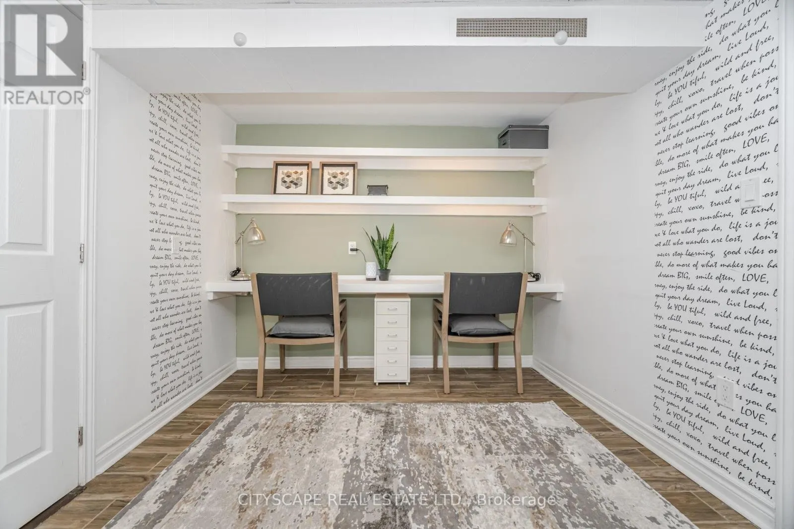MAIN/LOWER - 791 DUFFERIN STREET